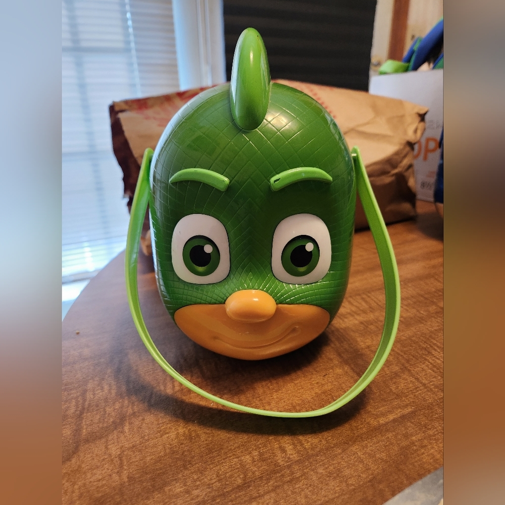 Gecko Gekko PJ Mask  Halloween Bucket